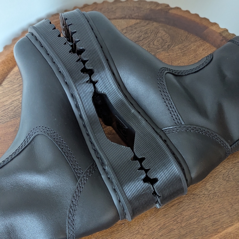 NEW Anistone Lo Leather Biker Boots W 7/ M 6Color: BLACK MILLED NAPPA — Wanama - Picture 5 of 16